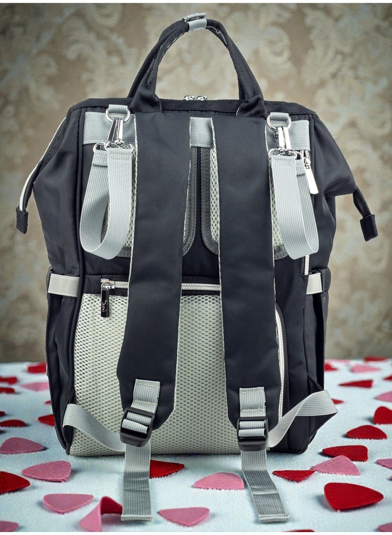 LUCID Custom LUCID USB Charging Multifunctional Waterproof Backpack Diaper Bag for Baby - Black - Image 4